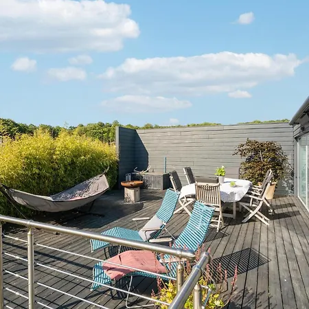 Gorgeous In With House Sea View Semesterbostad