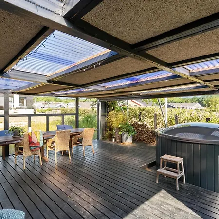 Gorgeous In With House Sea View * Sjolund